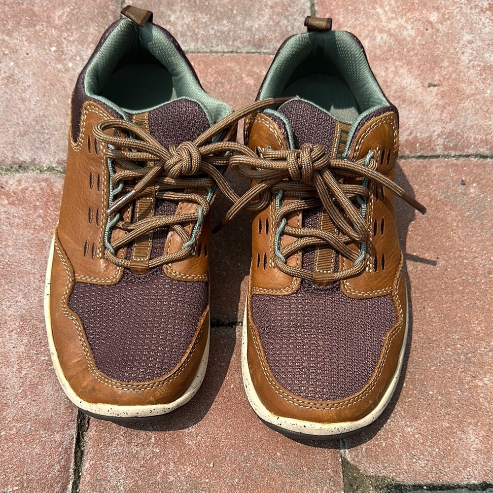 LL Bean sneakers leather women
